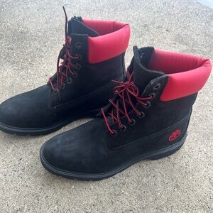 Timberland Classic 6 Inch Waterproof Boots Color Black/Red Size 7 Mens